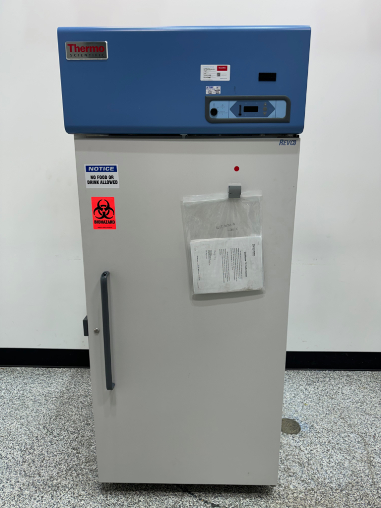 Image of Thermo ULT3030A Lab Freezer